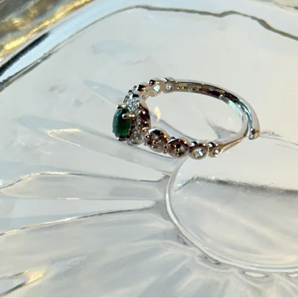 Elegant Sterling Silver Jade Ring – Dainty Halo Style, Size 5.45 Adjustable NWOT - Picture 4 of 11